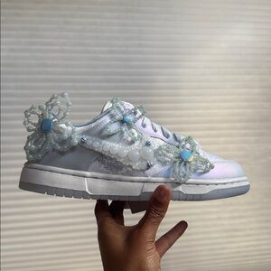 The Nike Women’s Artist Collection in collaboration with Susan Fang Dunk